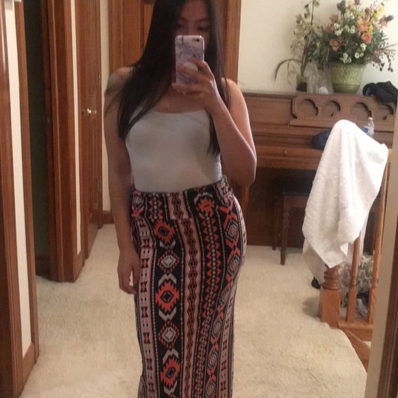 Rue 21 Peach Aztec Maxi Skirt - Picture 2 of 4